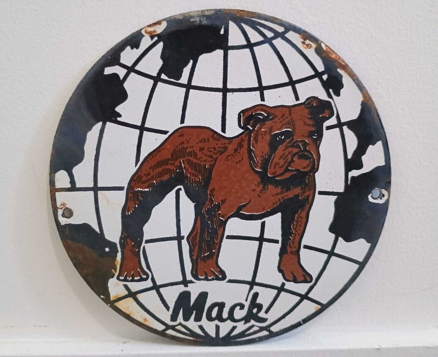 VINTAGE MACK BULLDOG PORCELAIN ENAMEL METAL SIGN SIZE 6