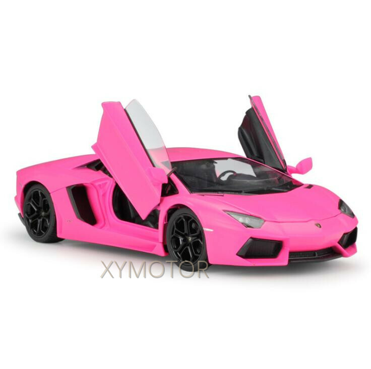 Welly FX 1:24 Lamborghini Aventador LP700-4 Diecast Collection