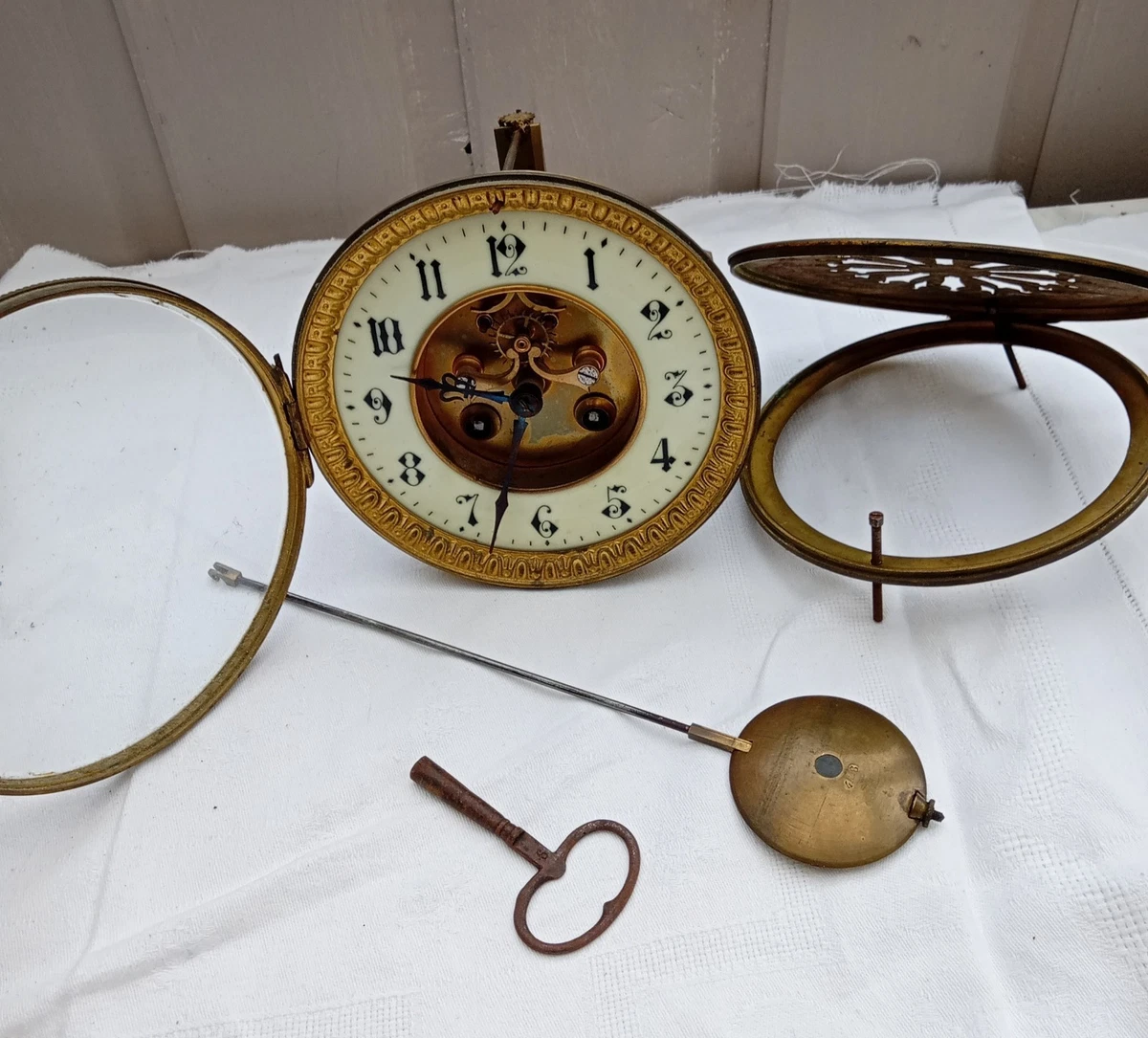 Balancier D'horloge Ancien Fin 19ème / Début 20ème - Laiton, émail Et Fer - À Restaurer