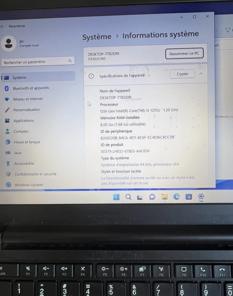 Lenovo ThinkPad E14 G4 · i3-1215U · 8GB · 256GB, photo 2 sur 5