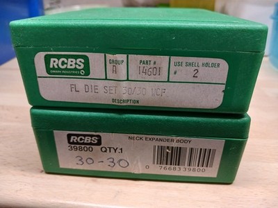 Matritzensatz von RCBS 30-30 mit separater Halsmatritze + Hülsenhalter