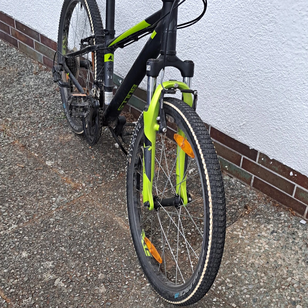 dirt bike fahrrad 24 zoll Bravo Four Rowdy Red Abus Fahrradschloss kaufen - Electric scooter rental Farbe:Yellow Manitou JUNIT Expert fork
