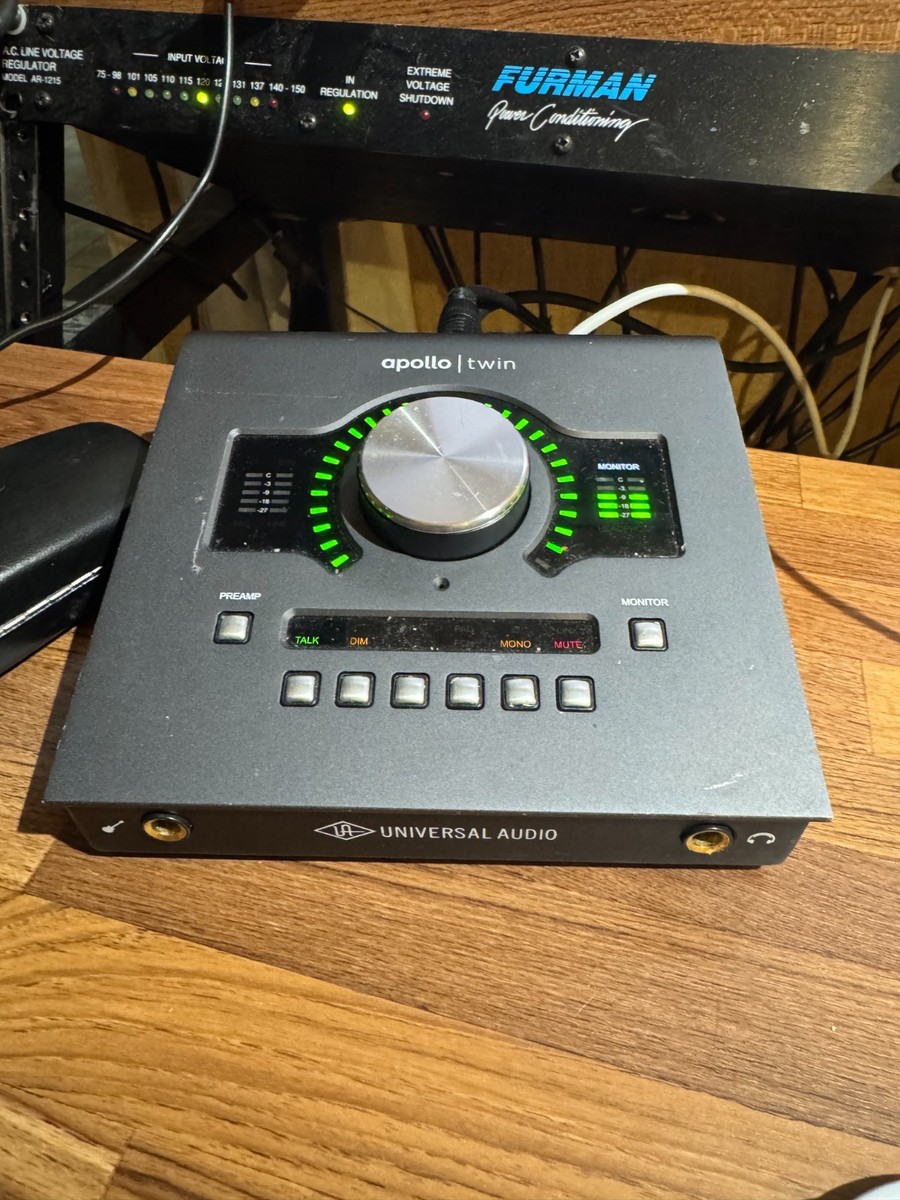 Apollo Twin MK2 solo mkⅡ universal audio Universal Audio Apollo Twin MKII SOLO 10x6 Thunderbolt Audio