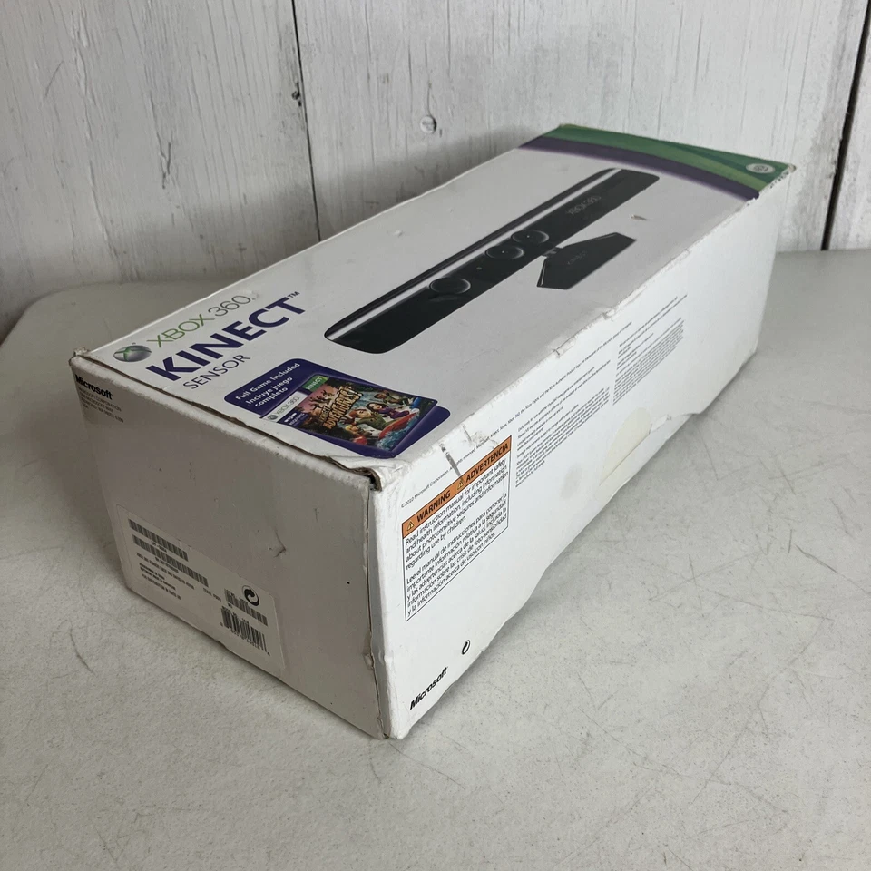 XboX 360 Kinect Sensor with Kinect Adventures (Sealed) CIB - Image 2 of 4