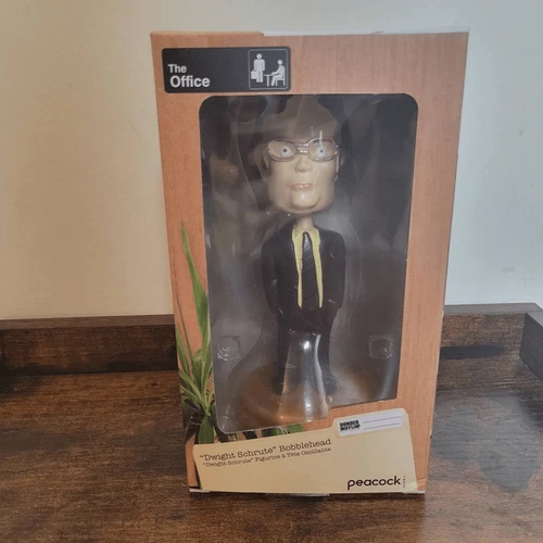 NBC The Office Dwight Schrute Bobblehead Dunder Mifflin Inc Peacock Culture Fly