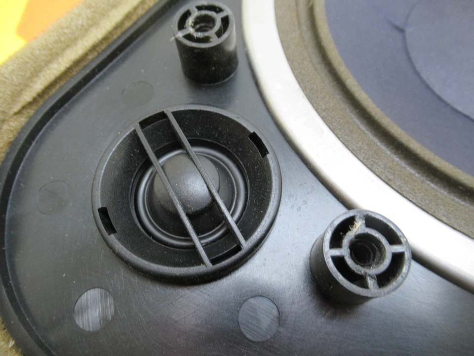 DOOR PANEL RADIO SPEAKER REAR BACK CAR LH RH oe VW GOLF JETTA CABRIO CONVERTIBLE Foto 3 de 4