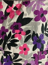 SCRUB TOP SIZE: S TAFFORD STRETCH BERRY BUNCH FLORAL NWT NURSE MEDICAL CNA