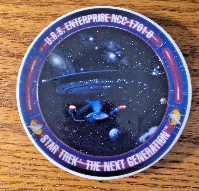 Star Trek TNG USS Enterprise NCC-1701-D Mini-Plate 1992 Hamilton Gifts Used