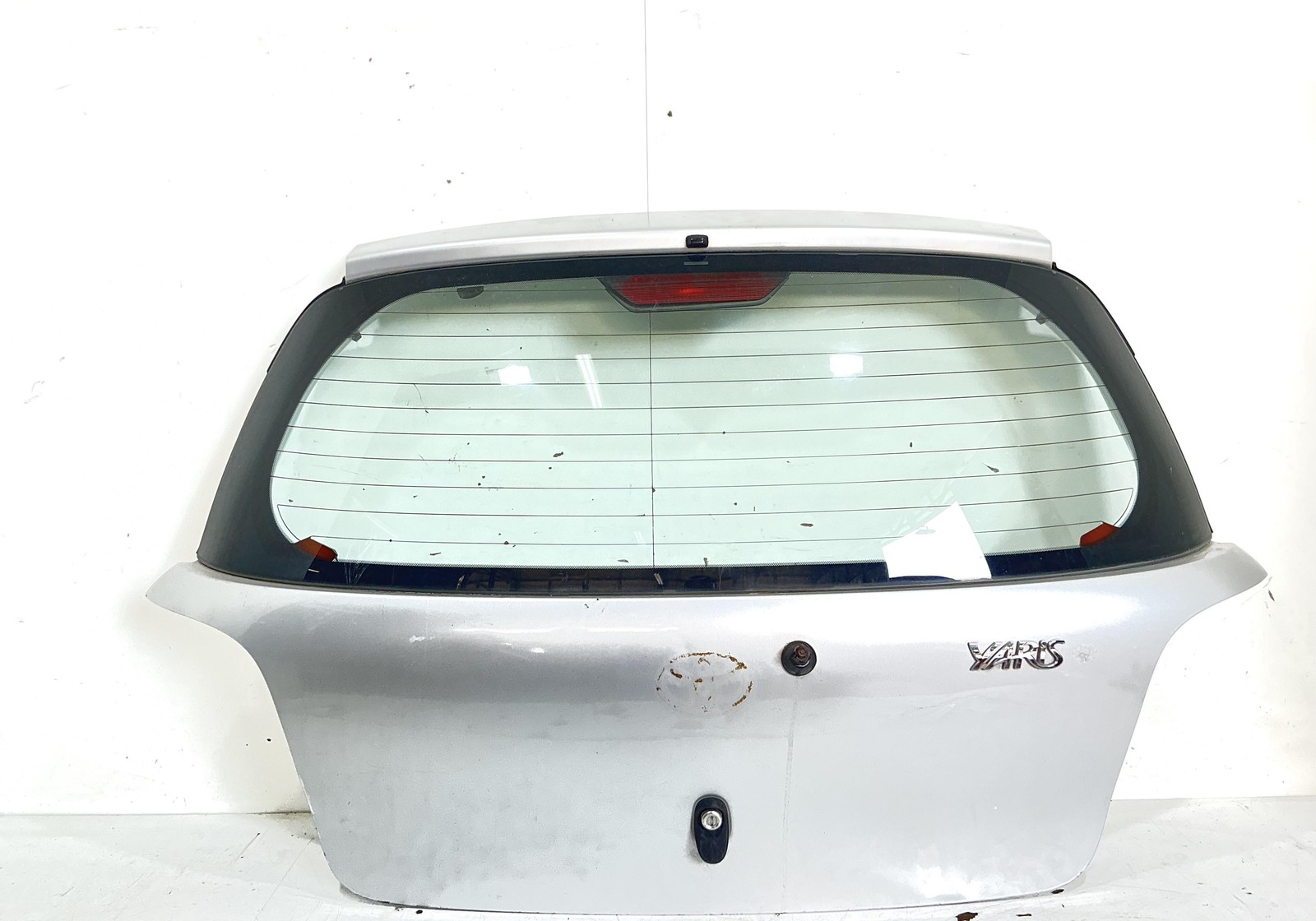 PORTELLONE COFANO BAGAGLIAIO POSTERIORE COMPLETO PER TOYOTA Yaris Serie 670050D