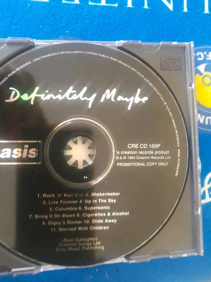 Oasis Definitely Maybe Promo Signed By Original Members - Image 3 of 4