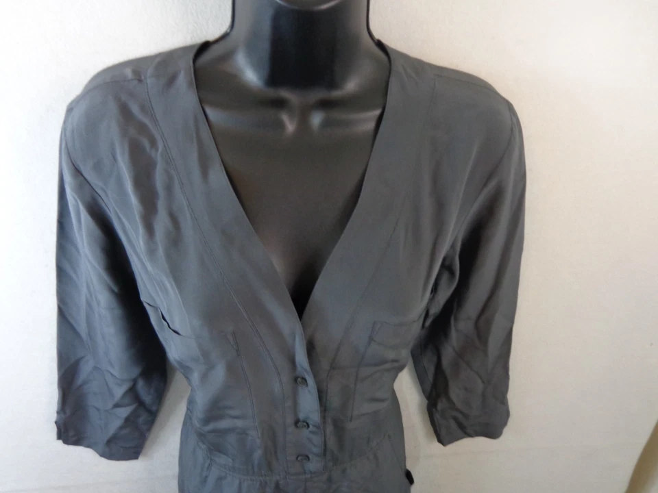 Twelfth Street by Cynthia Vincent Shorts Jumper Women's 6 Grey 100% Silk Pockets - Image 3 of 4