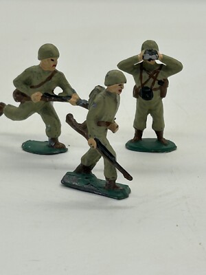 vintage lead toy soldiers US Army 1940's -60's Era
