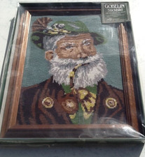 Gobelin Bild gestickt Wandersmann mit Holzrahmen 30 x 40 cm in OVP
