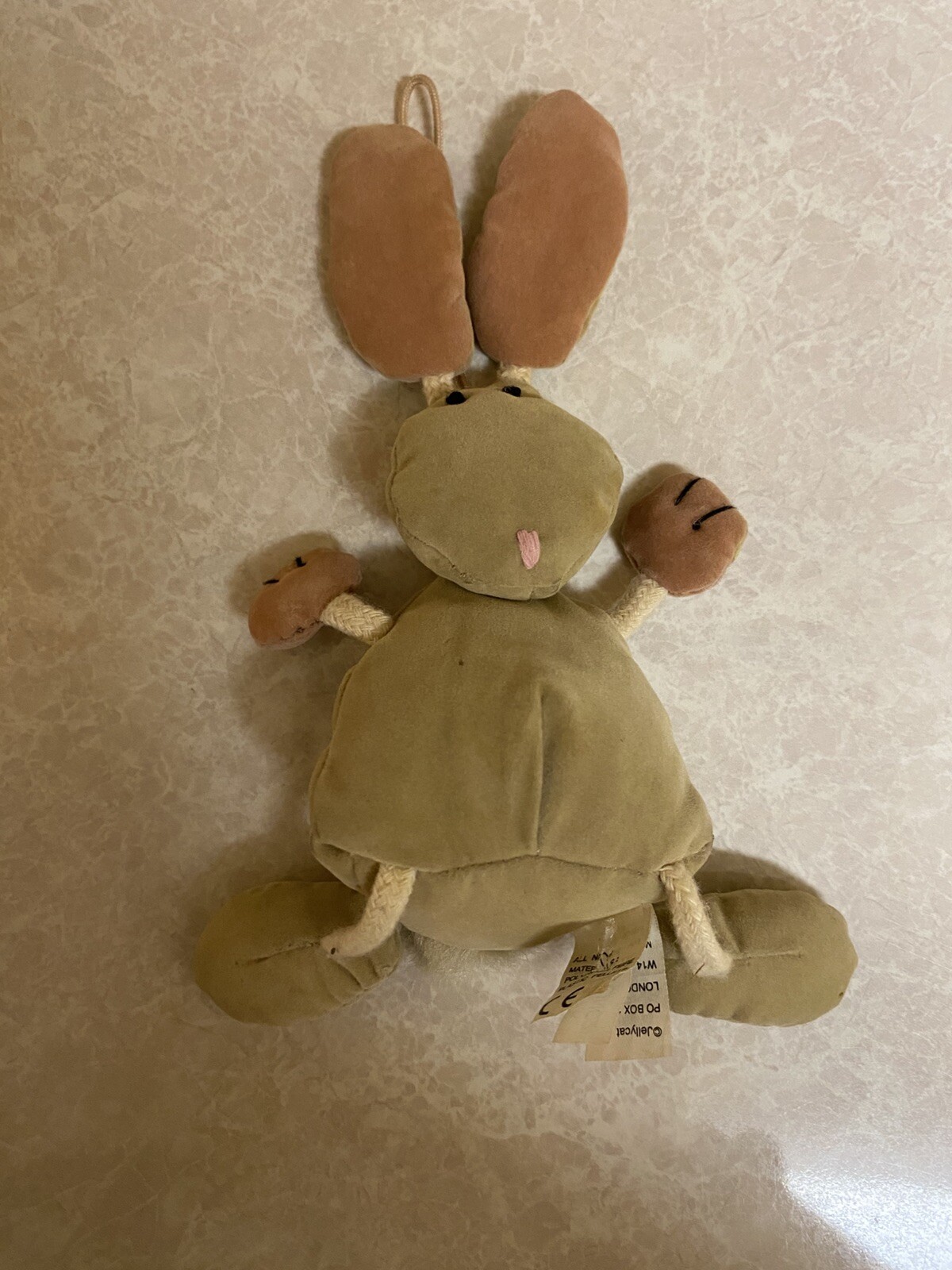 Foto 1 di 2