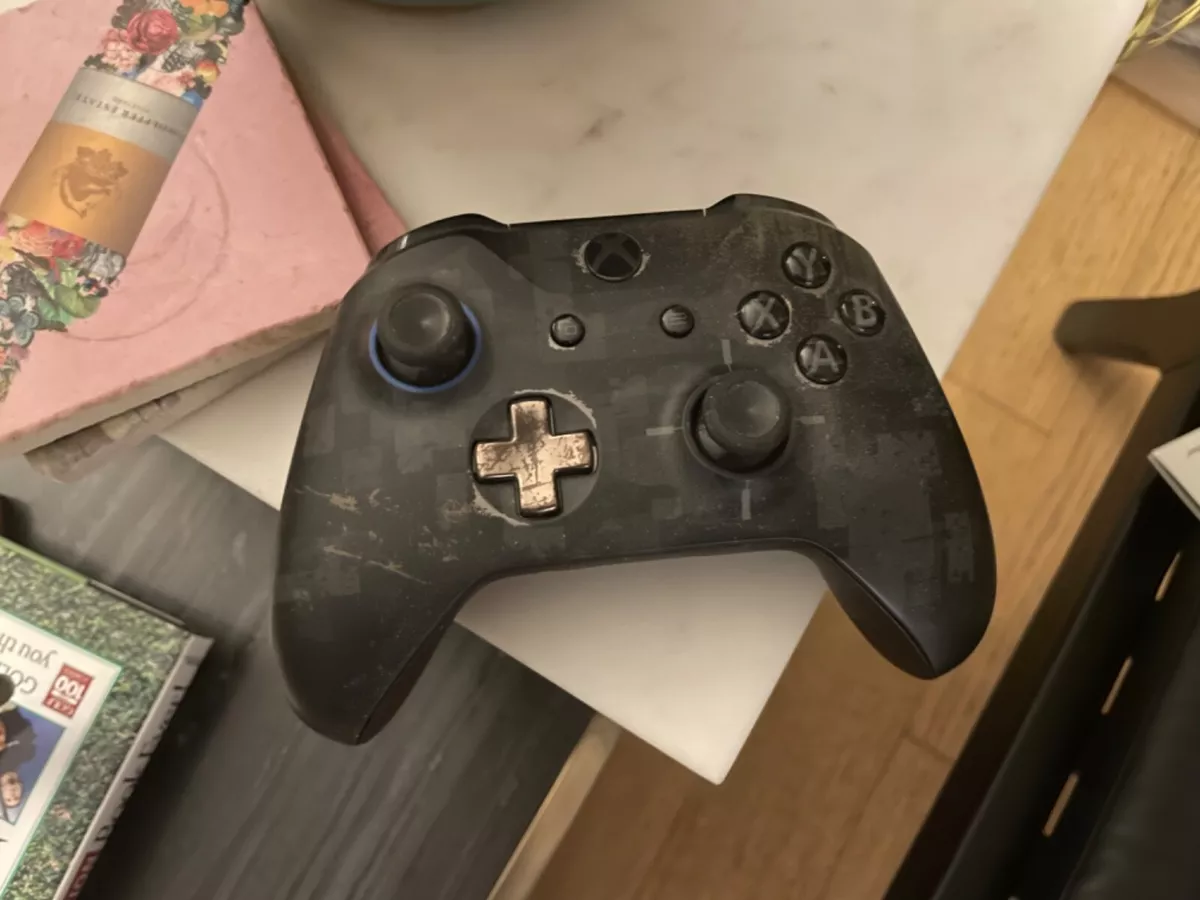 Microsoft Xbox Wireless Controller PUBG Limited Edition Great Condition