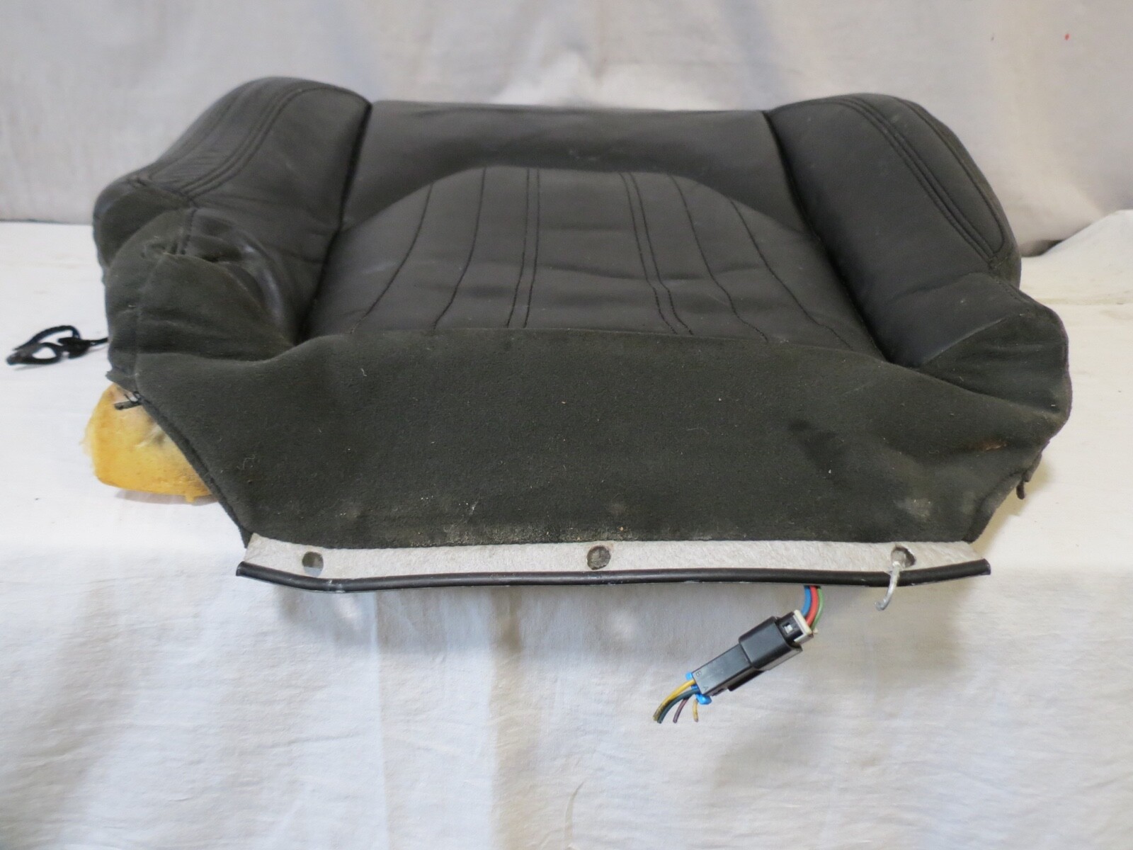 ✅ 14-17 Maserati GHIBLI Black Leather Front Left DRIVER Seat Lower Cushion OEM