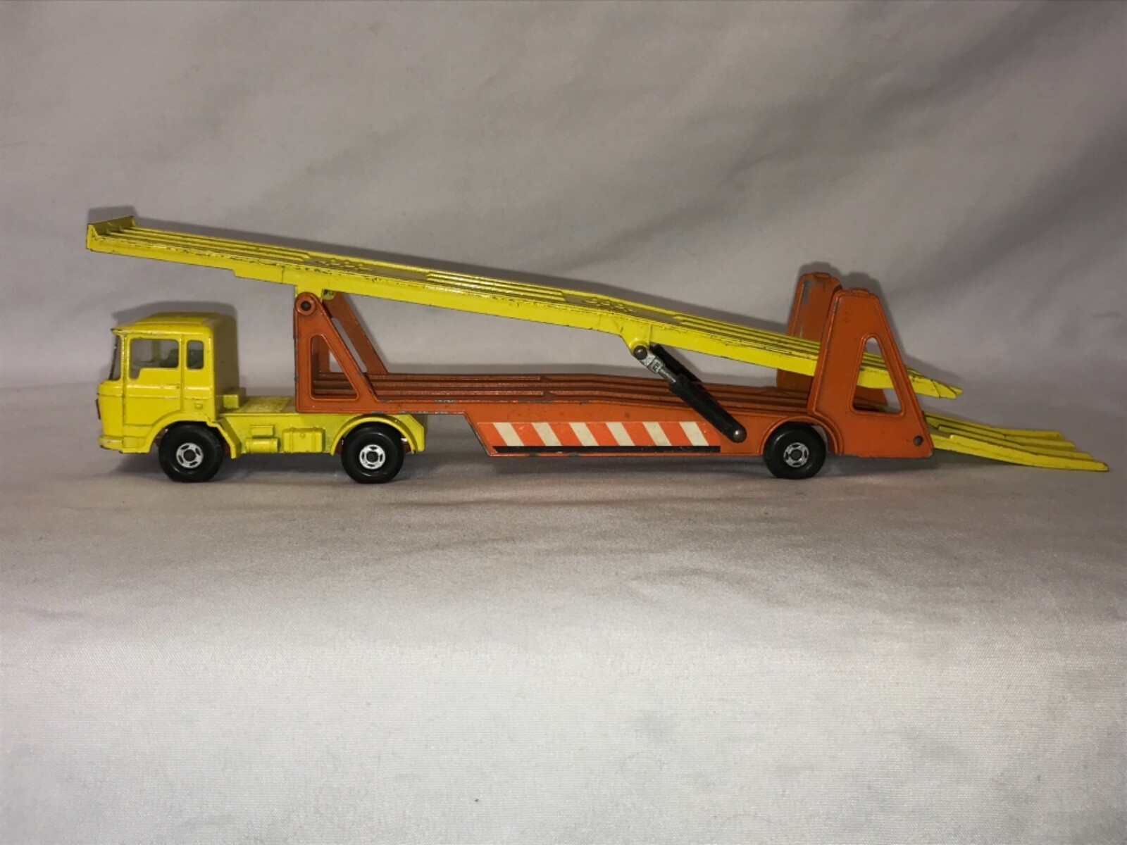 matchbox k11 daf car transporter