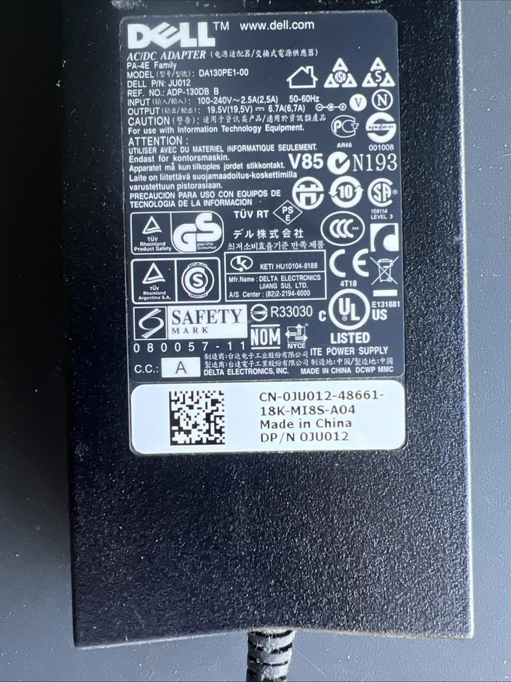 Dell AC/DC Adapter Model DA30PE-00