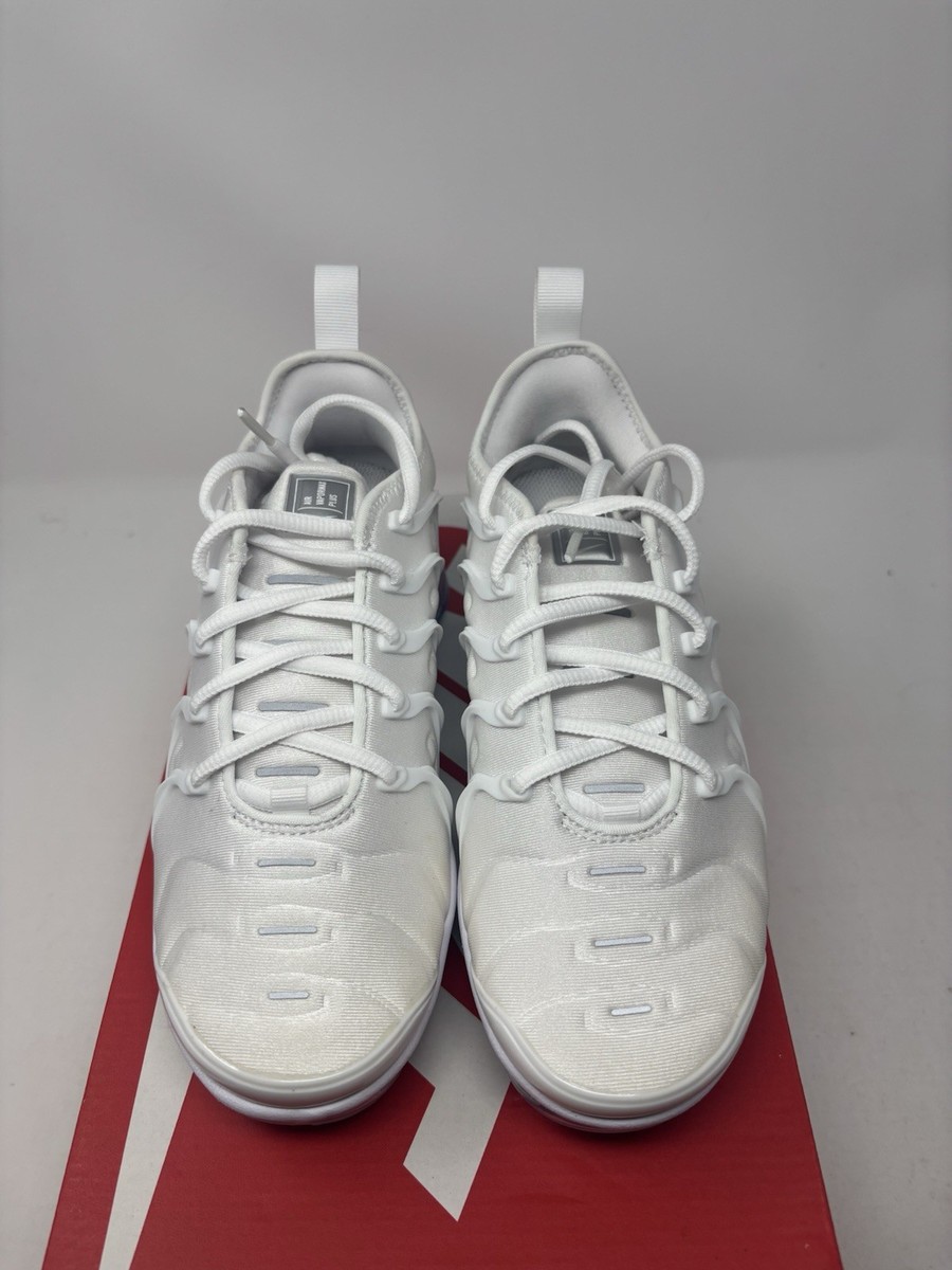 Nike Air VaporMax Plus White Metallic Silver Chrome FQ8895-100