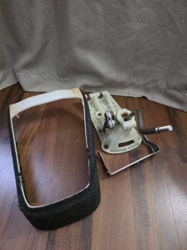 Consola de montaje de palanca de cambios Honda CRV 97-01 Foto 3 de 4