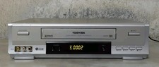 TOSHIBA VIDEORECORDER VHS 6 STEREOKÖPFE MIT FERNBEDIENUNG 
