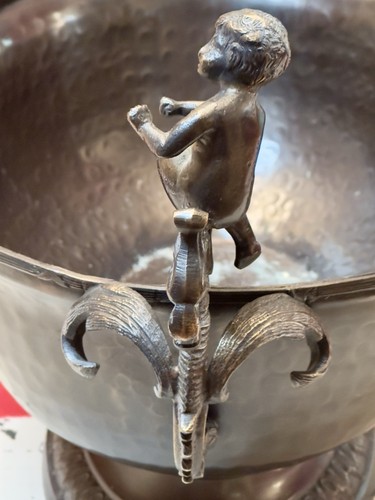 VTG Hammered Oval Copper Footed Centerpiece Bowl Ornate Cherub/Dragon Handles - Picture 12 of 22