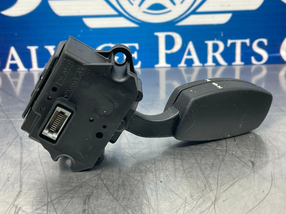 BMW 650i 2006 - Interruptor de control de crucero - 26 k - 6951352 Foto 2 de 4