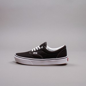 vans era classic black white