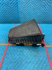 2011-2013 Hyundai Equus Engine Bay Fuse Relay Box Assembly OEM 919403M170