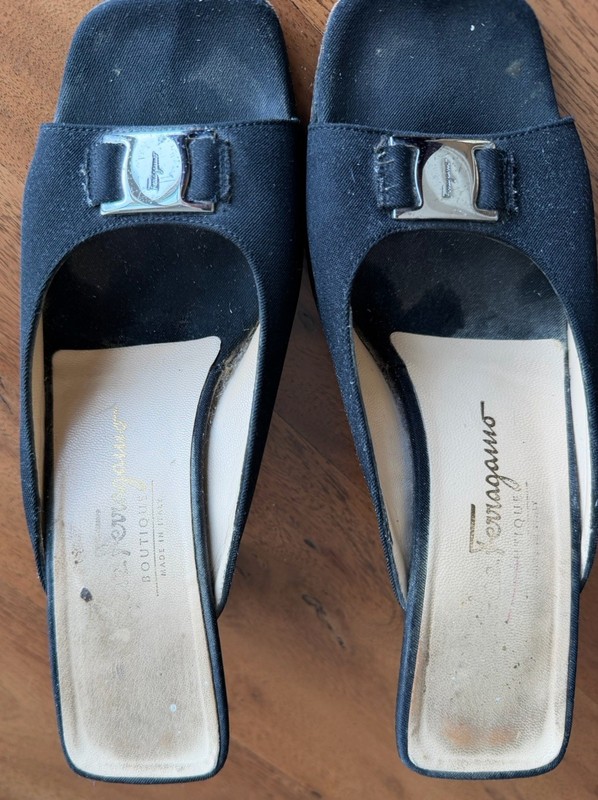 Salvatore Ferragamo Woman’s Black Sandal Size 7