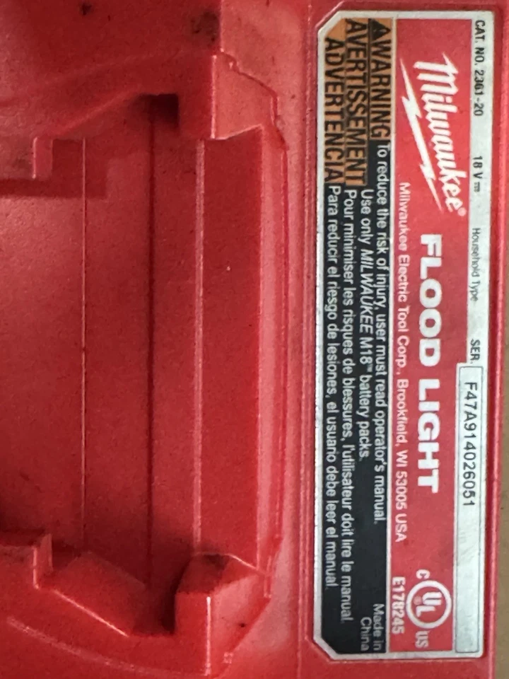 Milwaukee 2361-20 Flood Light (tool Only). River  - Image 3 of 4