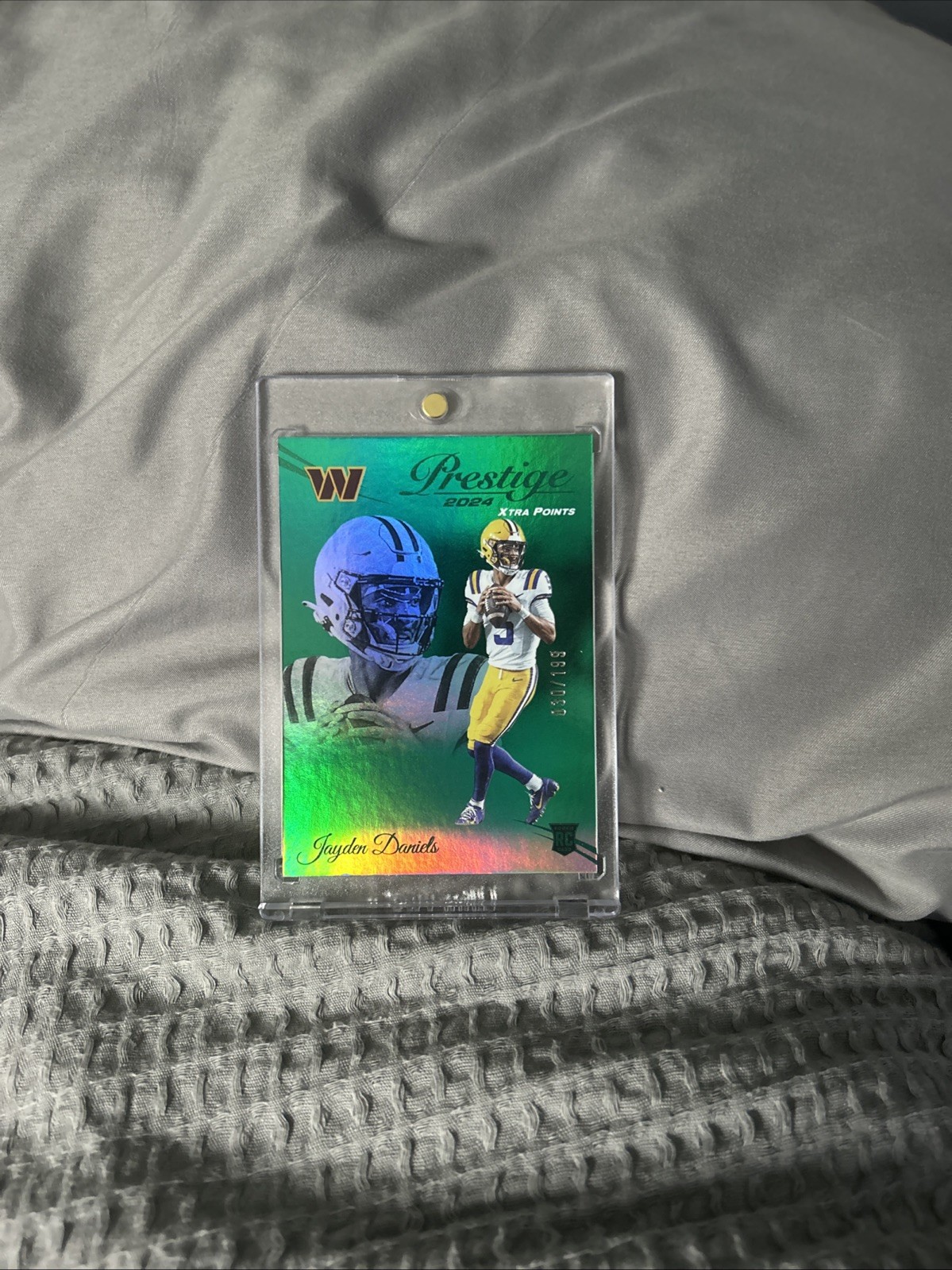 2024 Panini Prestige - Jayden Daniels #302 Xtra Points Premium Green /199 (RC)