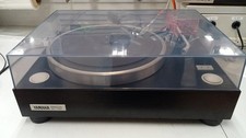 YAMAHA GT-750 Direct Drive Record Player Turntable in Very Good Condition