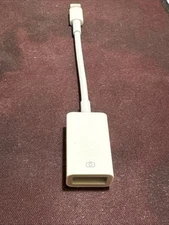 Apple MD821AM/A Lightning to USB Camera Adapter