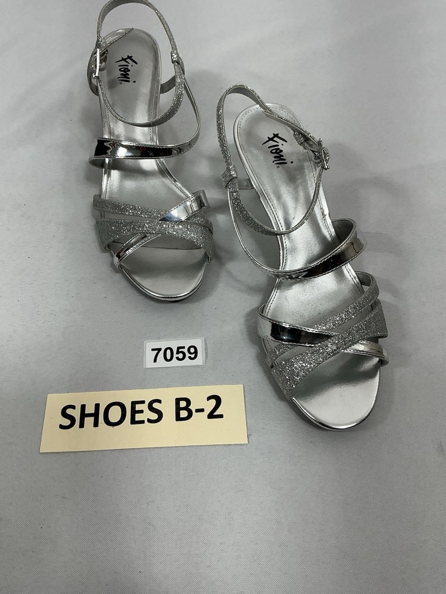 Womans Excellent Cond. Fioni Strappy Sling Back Dress Sandals 8 Silver  Sparkly | eBay