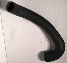 Mercedes Heckflosse, Formschlauch Kühler/Verteiler 110 501 0482, neu