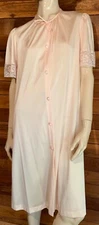 VINTAGE VANITY FAIR PEACH SIZE SML ROBE   #14145
