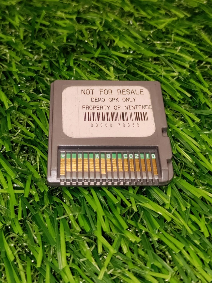 Legend of Zelda Spirit Tracks NFR Not For Resale demo cart back sticker RARE - Image 2 of 2