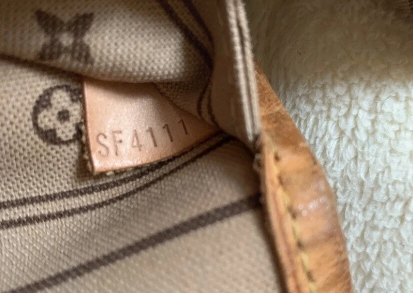 Louis Vuitton Neverfull MM, photo 3 sur 5