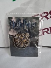 Harry Potter Gunmetal Hogwarts Crest Pin Badge NEW