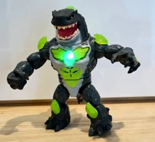 Beast Lab MAYHEM MEGASHARK Shark Action Figure Toy Lights AND Sounds Creator