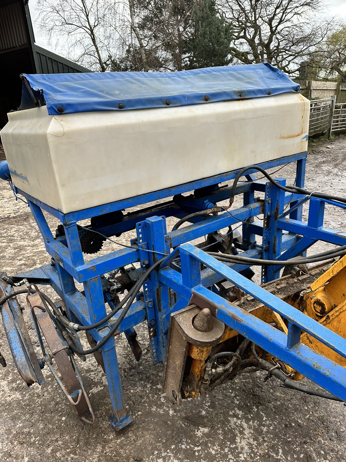 fertiliser spreader horstine farmery front hopper agroband potato new