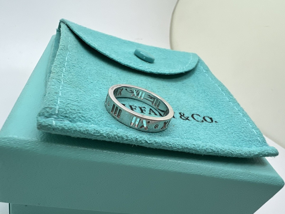 Tiffany & Co. ヴィンテージAtlas Ring 廃盤品7号 Size 4 Tiffany & Co Vintage Atlas Ring in Sterling Silver Roman