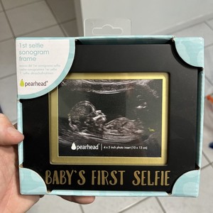 Sonogram Frame By Pearhead, "Baby's First Selfie", 4" x 4.5", Brand New