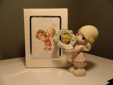 Precious Moments Share The Gift - My Hope Is In You Dated 2010 Figurine