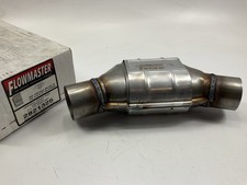 Flowmaster 2821325 Catalytic Converter 2-12 Inlet 2-12 Outlet