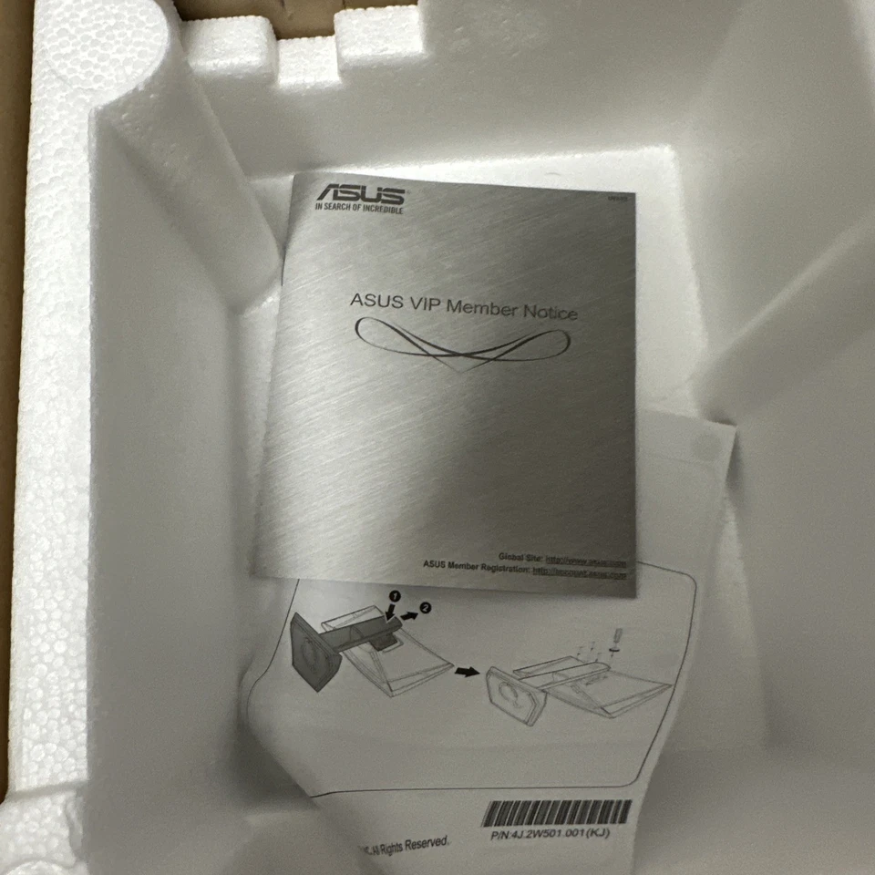 ASUS ROG Swift PG279Q 27 inch, LED Monitor, IPS, 165Hz, G-SYNC, and Original Box - Image 4 of 4