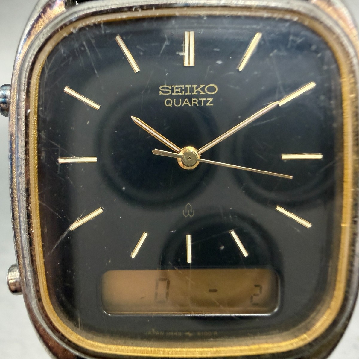 Seiko Analog Digital Watch Men 29mm Black Dial Gold Tone Rectangle
