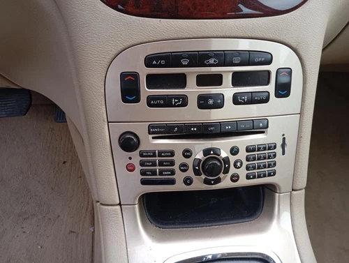 RT3-N3-11 Sistema Audio Radio per PEUGEOT 607 (S2) Básico 2006 432436 - Bild 1 von 10