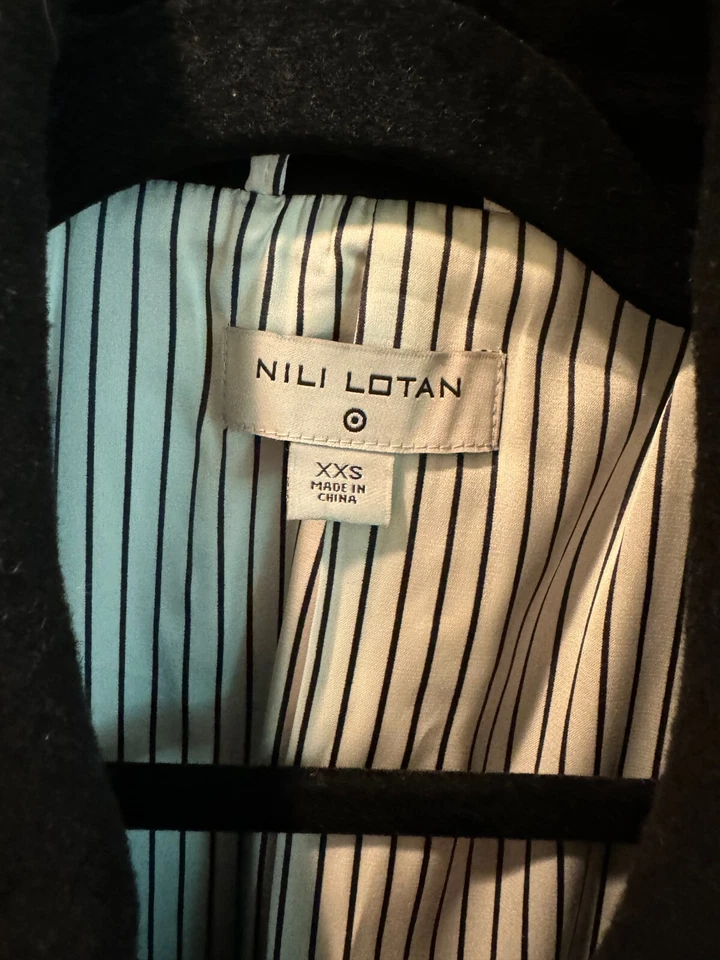 Abrigo Nili Lotan Target Negro con Botones de Latón - Talla XXS (poliéster, lana) Foto 3 de 4